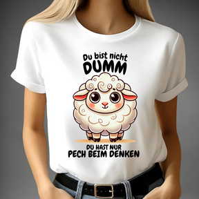 Schaf mit Pech Shirt