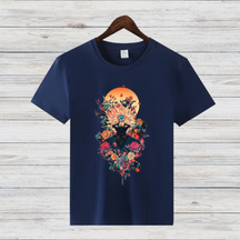 Mystisches Blumenmotiv | Künstlerisches T-Shirt | Stilvolles Design für den Winter | Fashion-Statement für Kreative