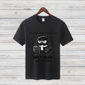 Morgenmuffel Katze | Lustiges Statement-Shirt | Humorvolles Design für Wintertage | Damen T-Shirt aus Baumwolle