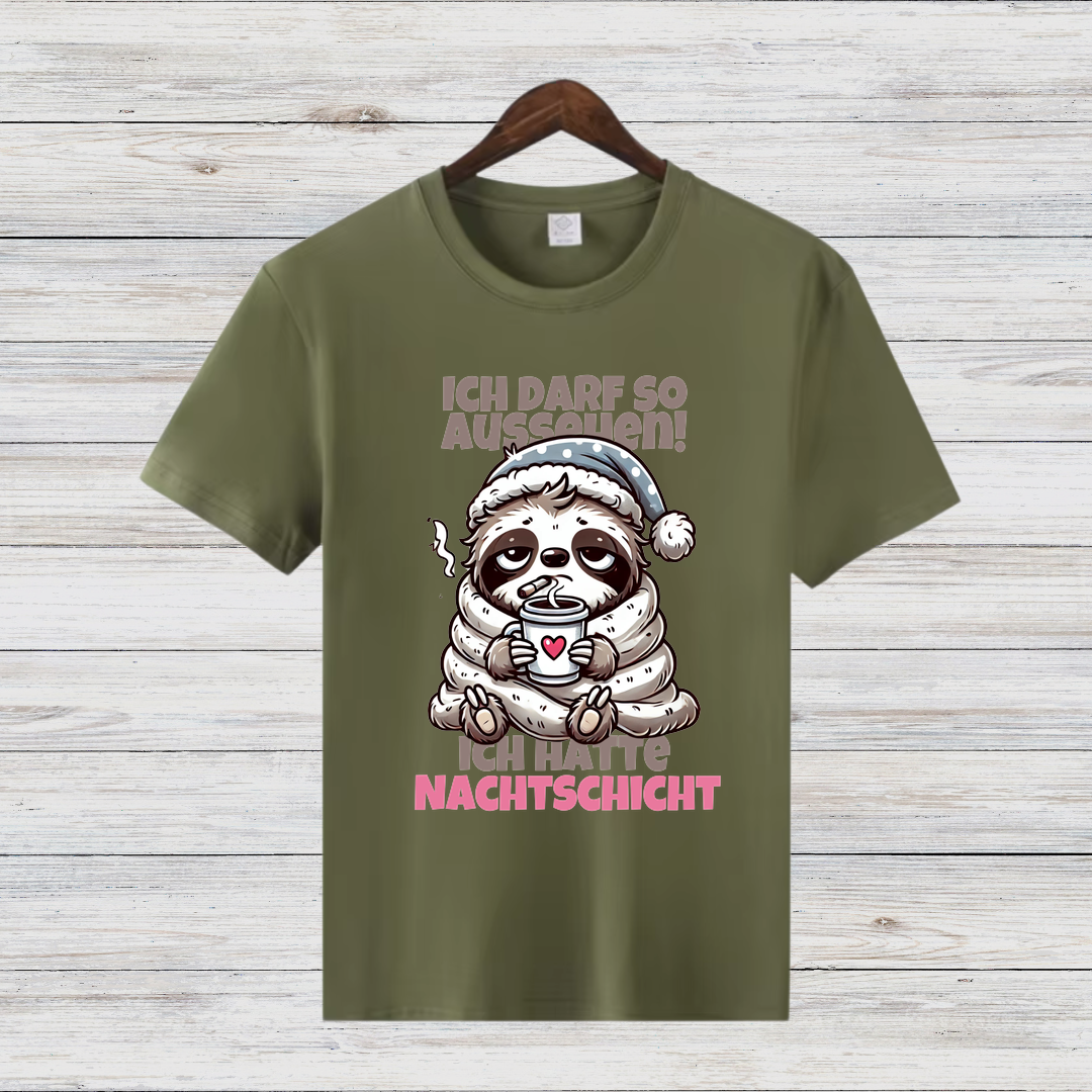 Faultier Nachtschicht Shirt | Lustiges Winterdesign | Humorvolles Statement Shirt | Bequemes Baumwollshirt für kalte Tage