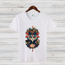 Mystischer Waldgeist | Fantasy T-Shirt | Magisches Tiermotiv | Kunstvolles Design für Naturliebhaber
