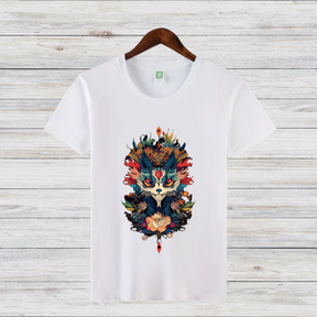 Mystischer Waldgeist | Fantasy T-Shirt | Magisches Tiermotiv | Kunstvolles Design für Naturliebhaber
