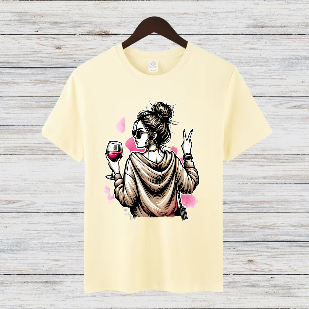 Stilvolles Weinliebhaber-Shirt | Trendiges Damen-T-Shirt | Perfekt für Wein- und Modefans | Einzigartiges Statement-Shirt für den Winter