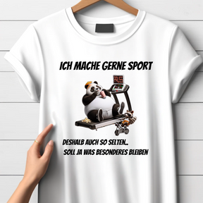 Lustiges Panda T-Shirt | Humorvolles Sportdesign | Statement Shirt für Fitnessfans | Geschenkidee für Damen