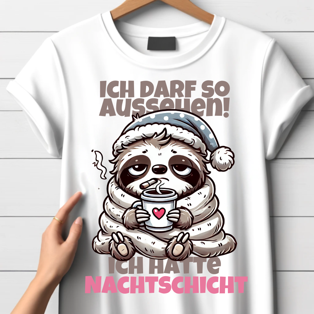 Faultier Nachtschicht Shirt | Lustiges Winterdesign | Humorvolles Statement Shirt | Bequemes Baumwollshirt für kalte Tage